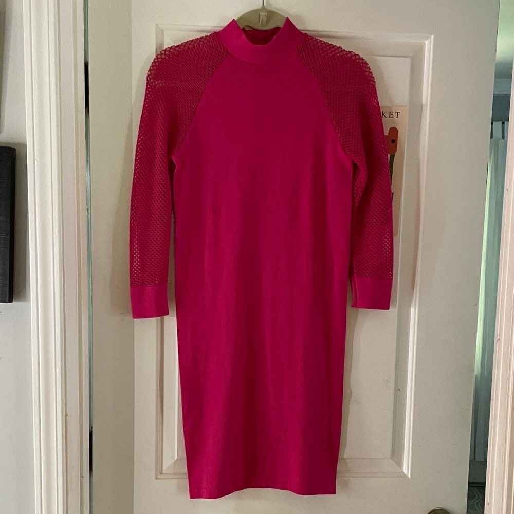 Elegant Pink Knit Dress